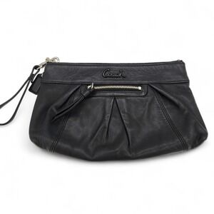 Vintage Coach‎ Black Leather Shirred Front Clutch Bag 42501 Wristlet Wrist Strap
